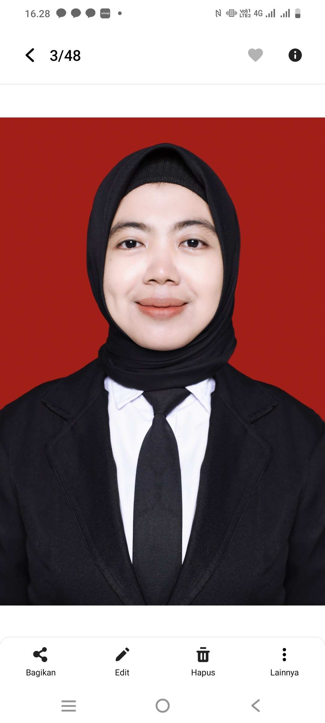 Lili Malikha
